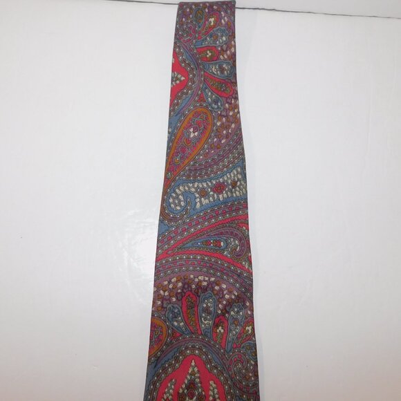 Geoffrey Beene Red Blue Purple Paisley Silk Neck Tie - Picture 4 of 10